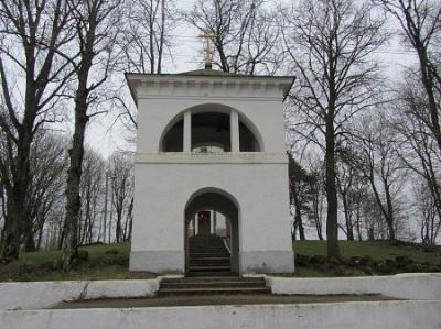 Брама-колокольня