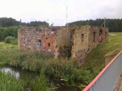 Водяная мельница (руины)