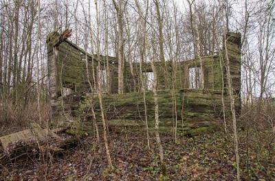 Часовня (дерев.; руины)