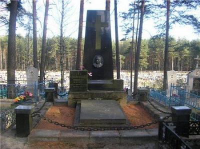 Могила Юлиуша Столле