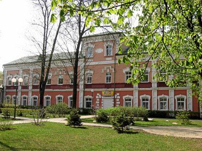 Гимназия женская Алексеевская