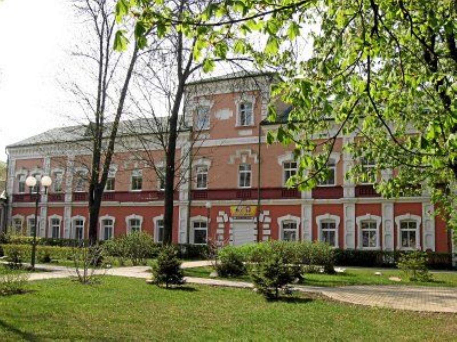 Гимназия женская Алексеевская Гимназия женская Алексеевская