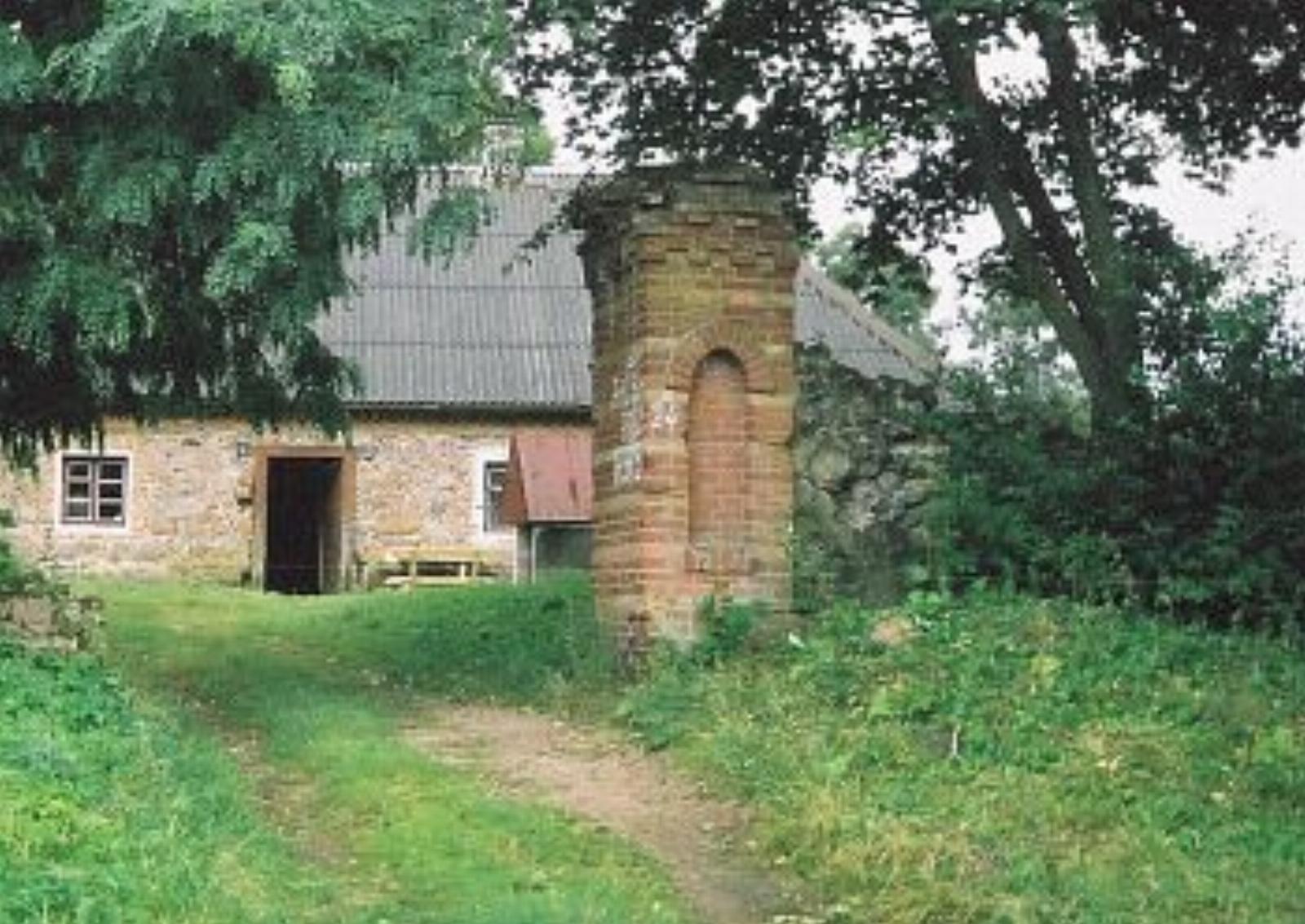 Брама боковая (руины) Брама боковая (руины)