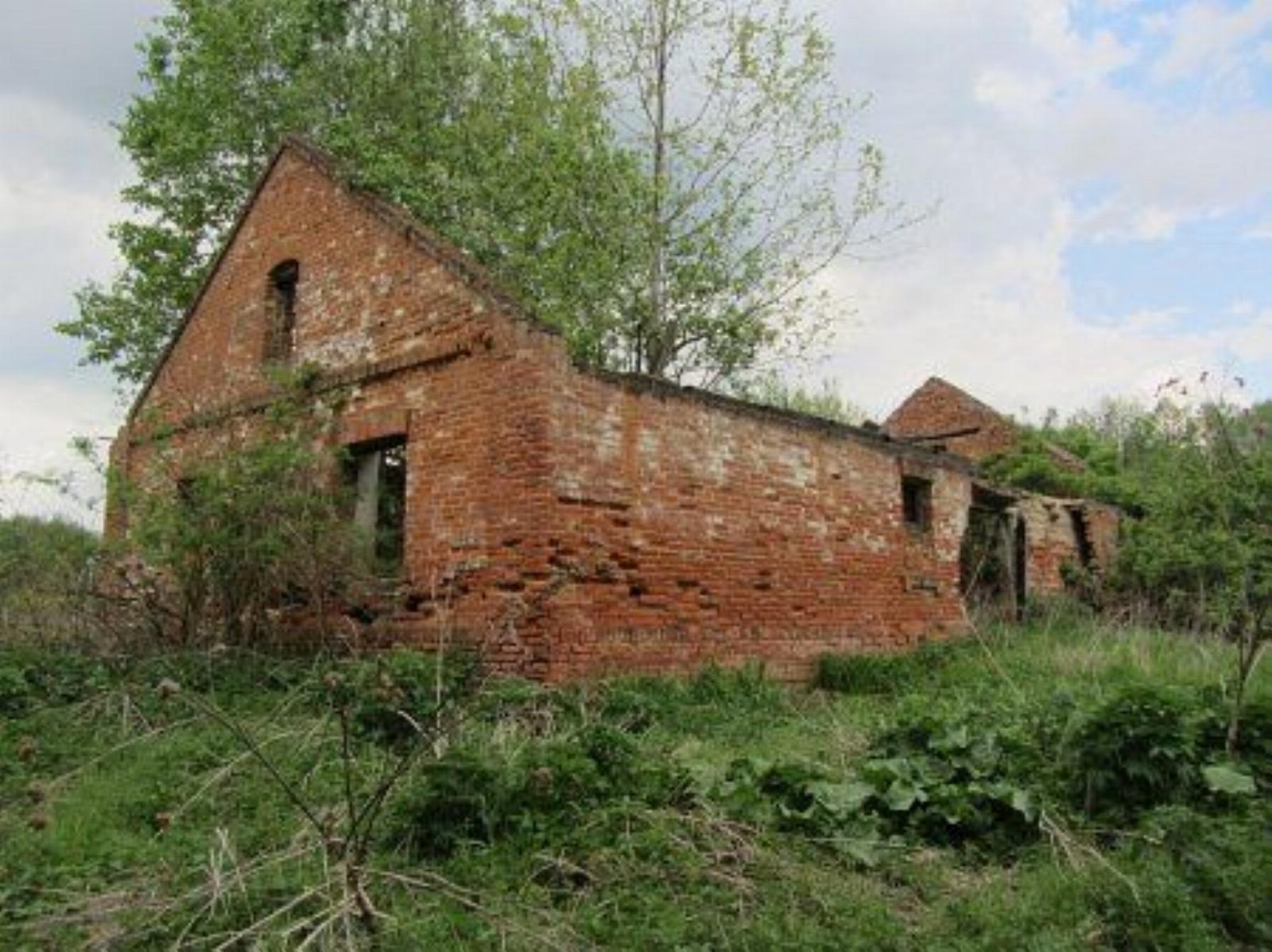 Конюшня Конюшня