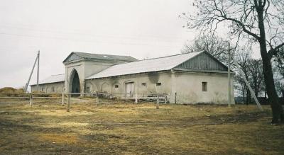 Брама-конюшня