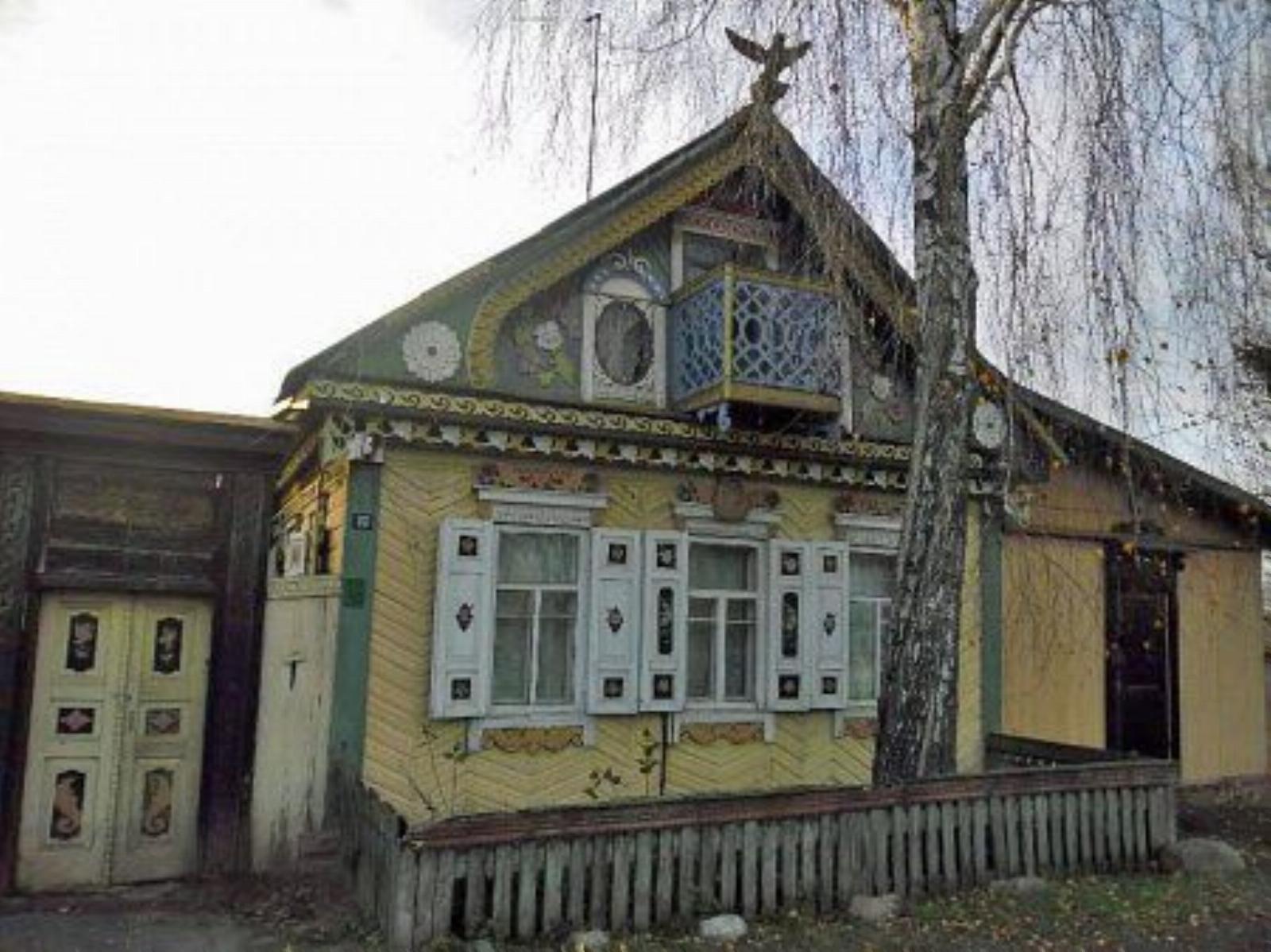 Дом Шклярова (дерев.) Дом Шклярова (дерев.)