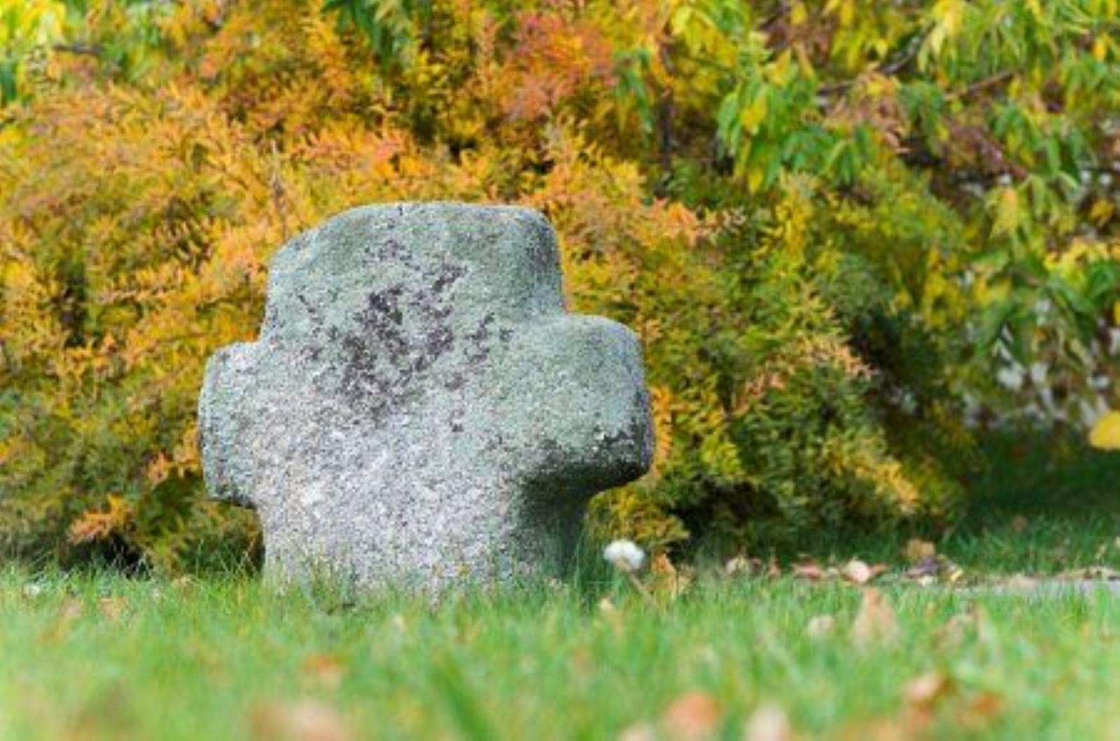 Каменный крест Каменный крест