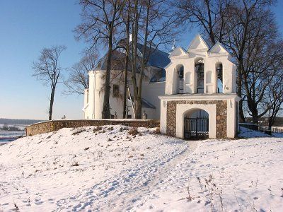 Брама-колокольня