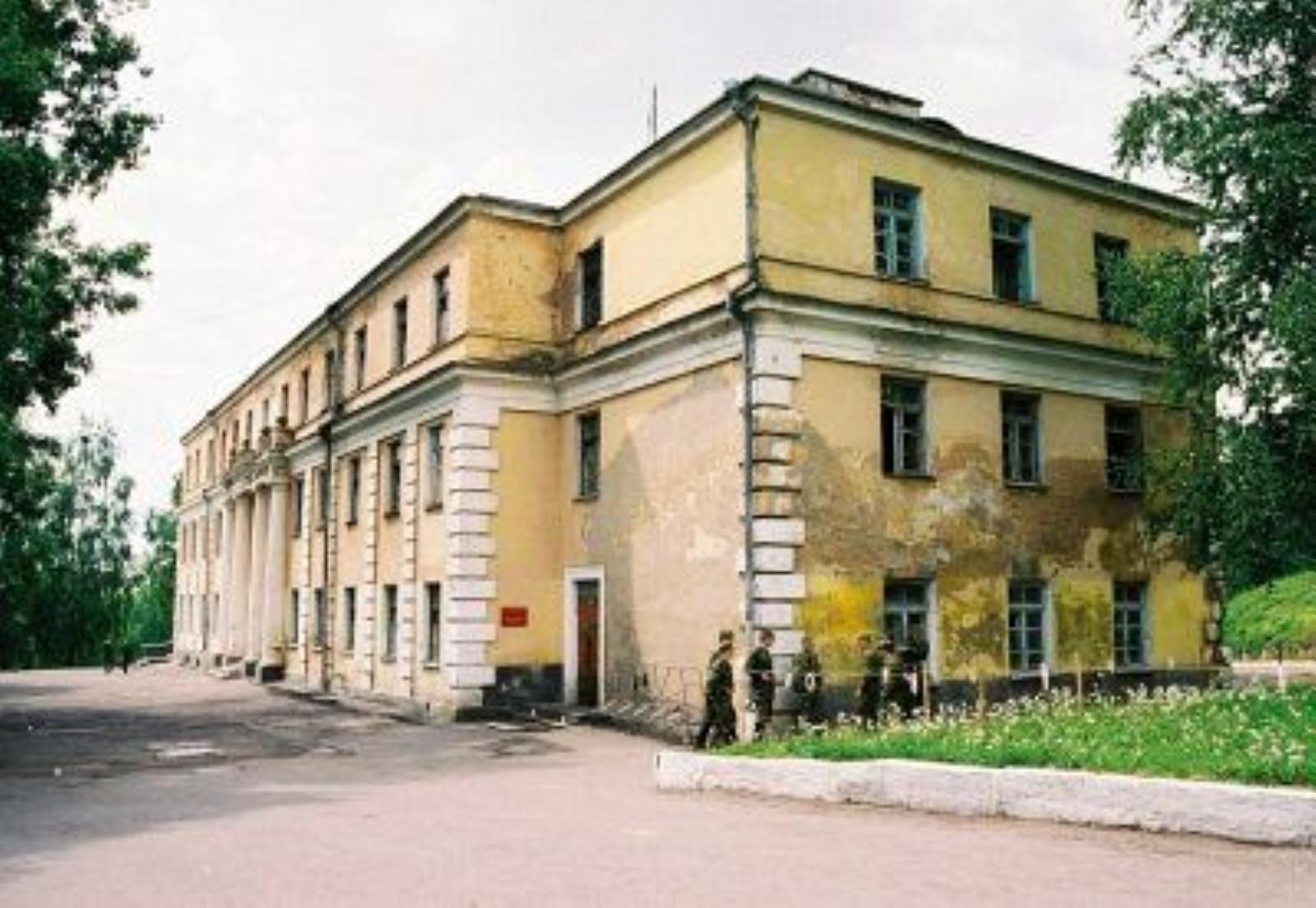 Флигель Флигель