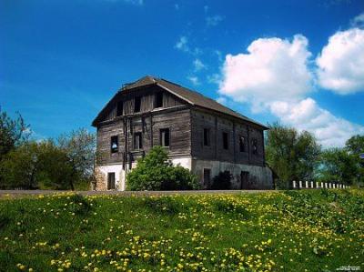 Водяная мельница (дерев.)