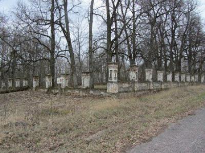 Ограда церкви