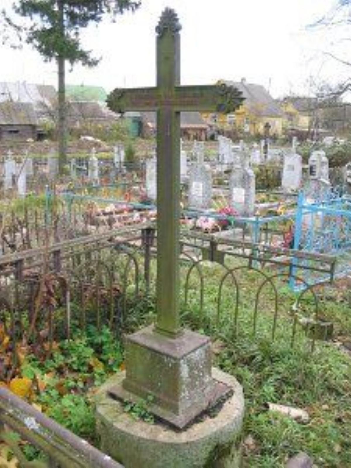 Могила Ф. Мюнхгаузена Могила Ф. Мюнхгаузена