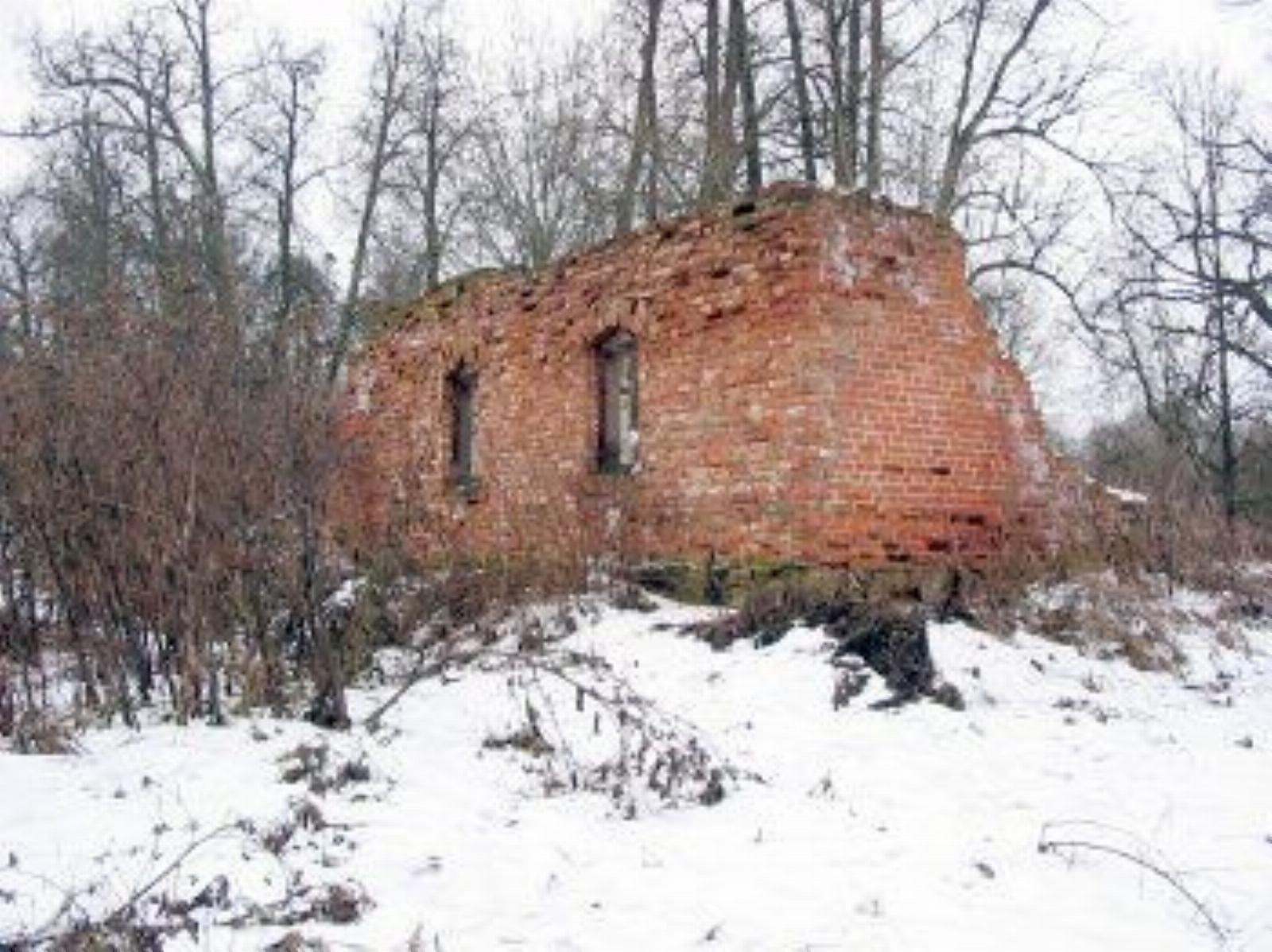 Хозпостройки (руины) Хозпостройки (руины)