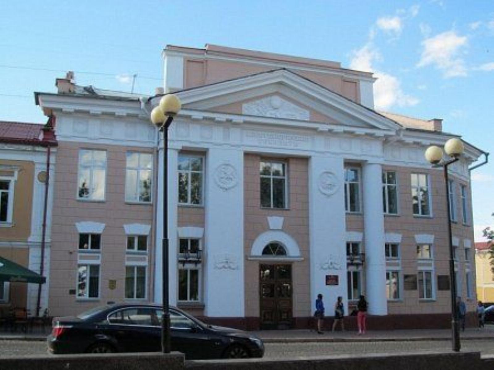 Гимназия женская Гимназия женская