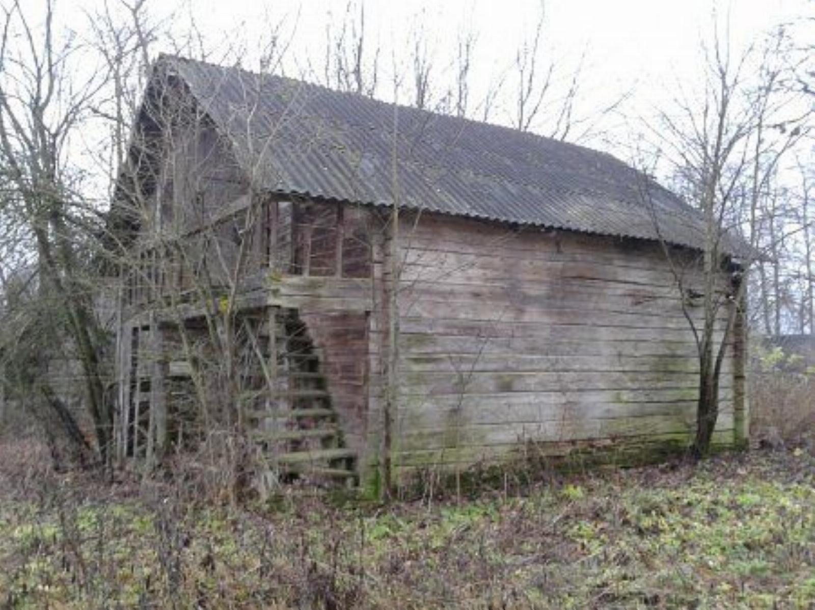 Амбар (дерев.) Амбар (дерев.)