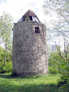 Башня водонапорная (?)