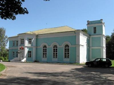 Усадебный дом