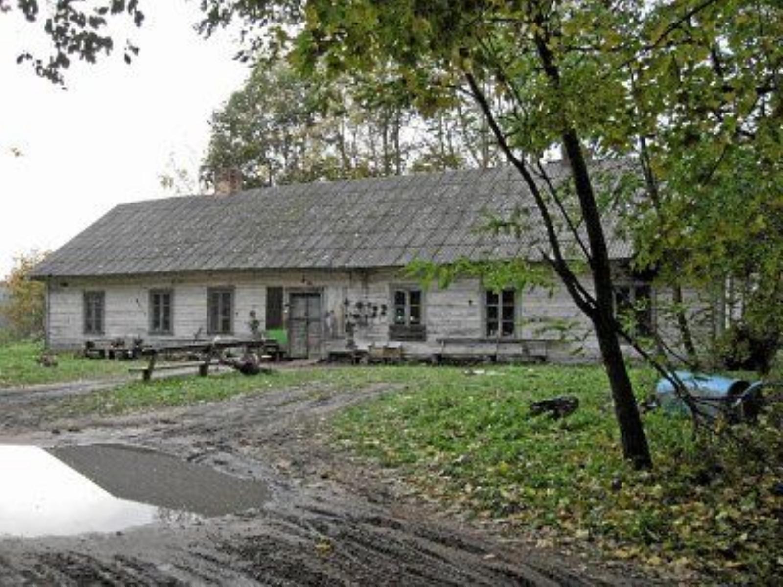 Усадебный дом (дерев.) Усадебный дом (дерев.)