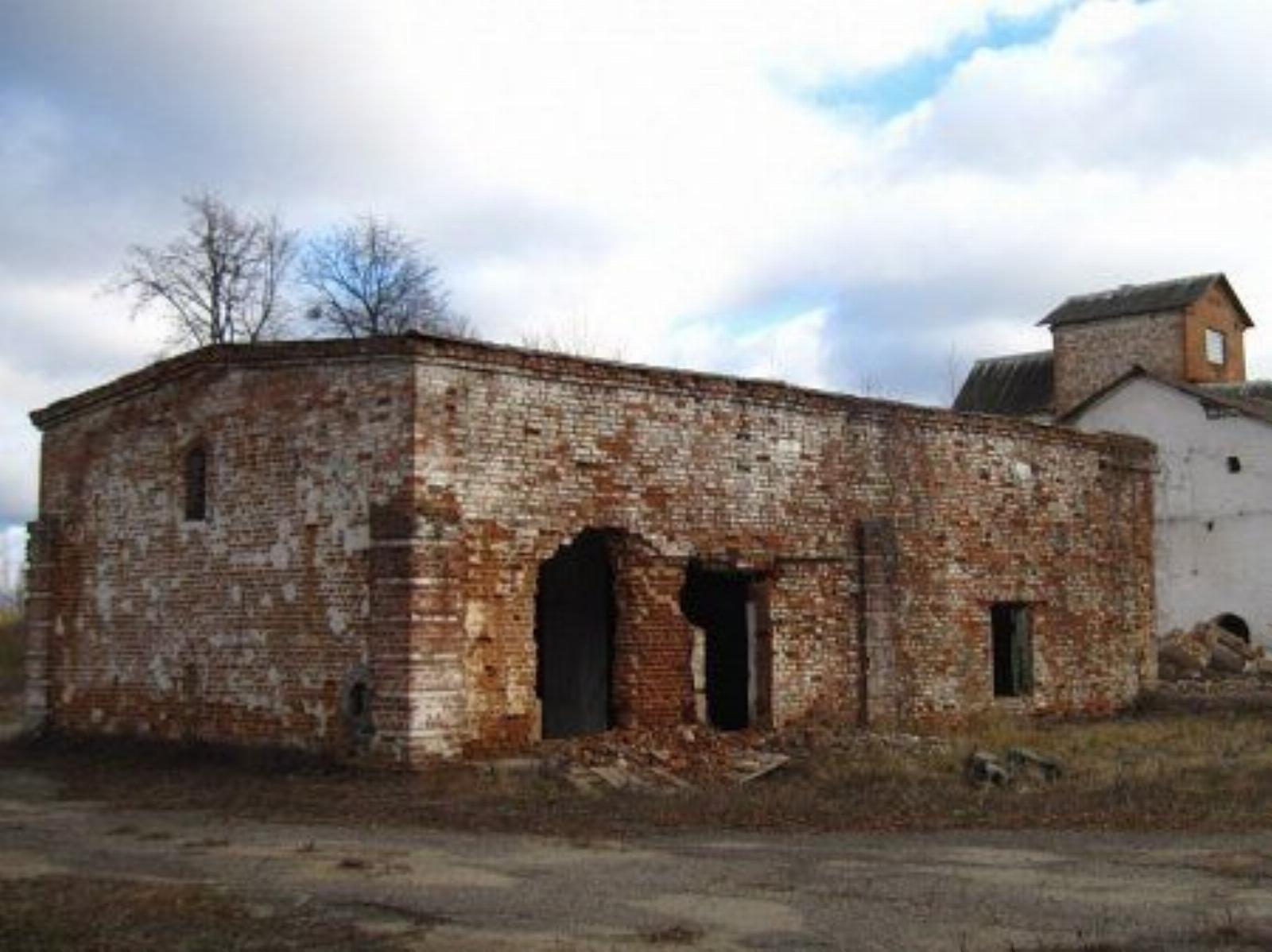 Спиртохранилище (?) Спиртохранилище (?)