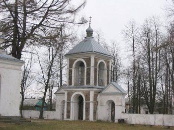 Брама-колокольня