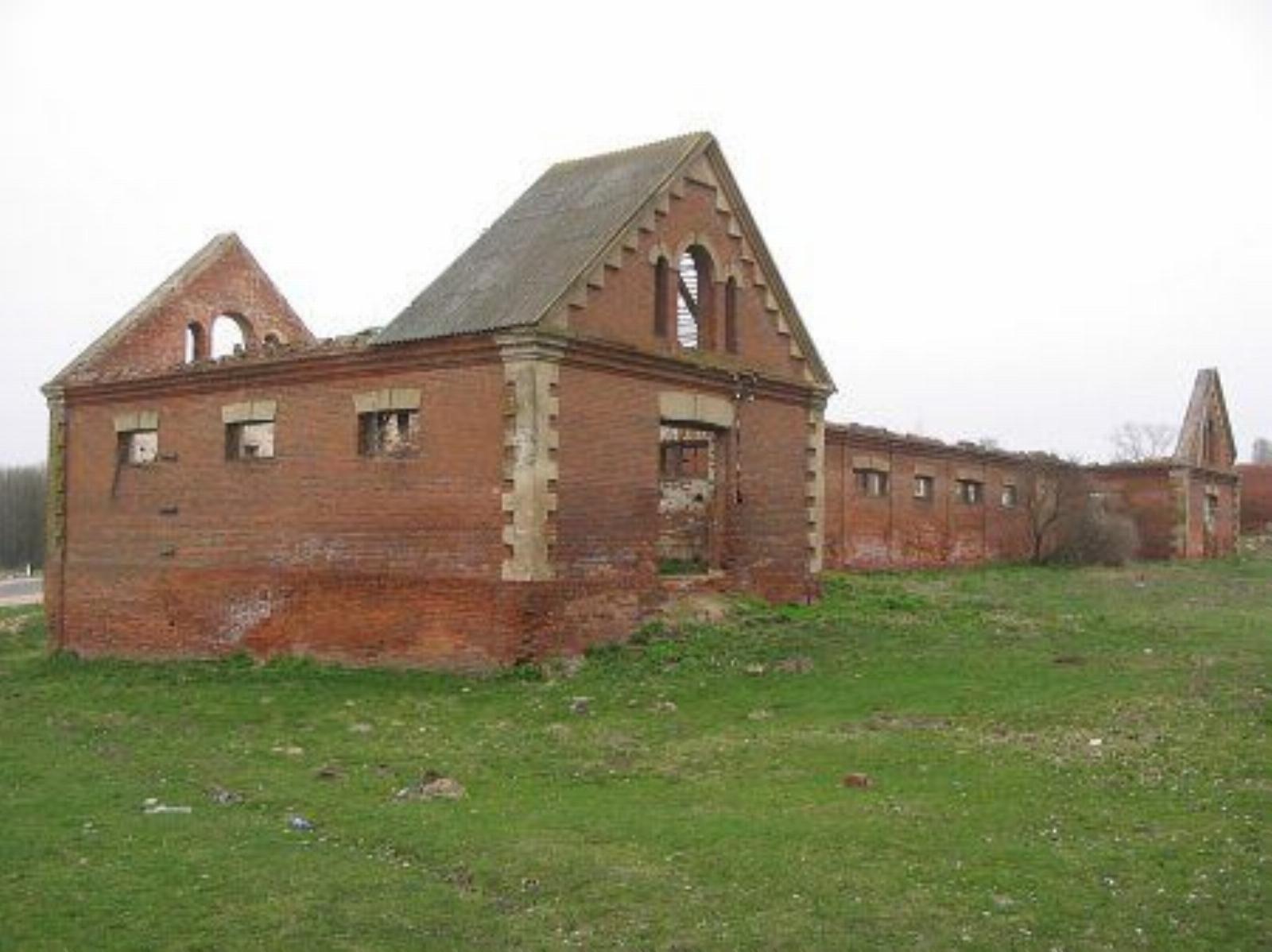 Конюшня (воловня) Конюшня (воловня)