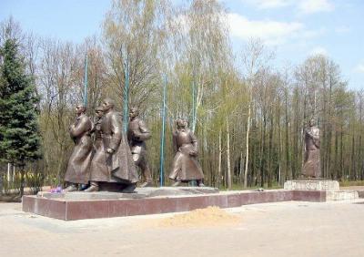 Памятник Куприяновым