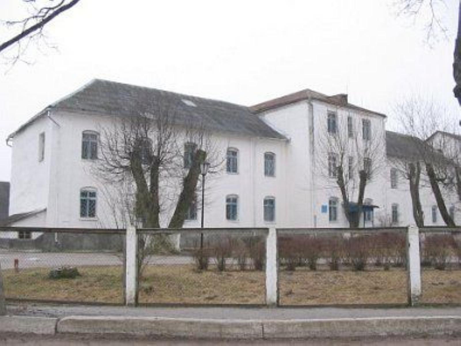 Дворец (бывш. коллегиум иезуитов) Дворец (бывш. коллегиум иезуитов)