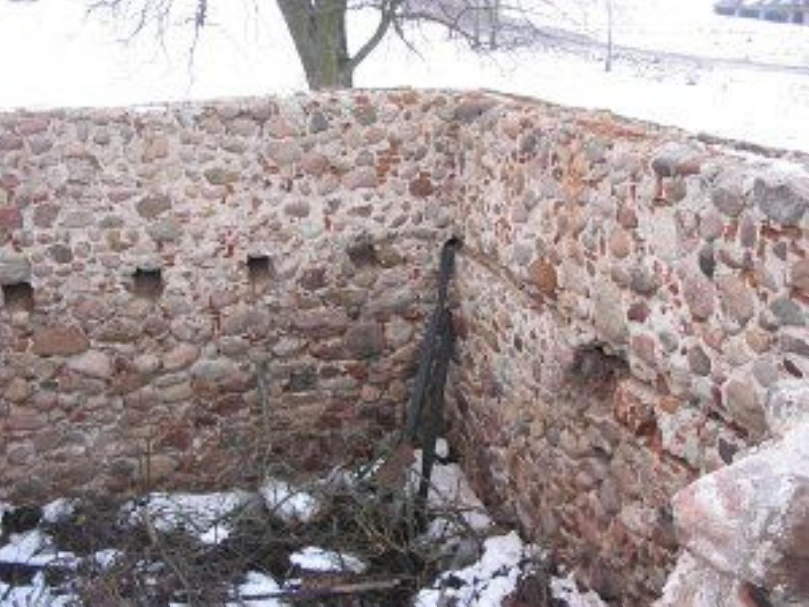 Ледовня? (руины) Ледовня? (руины)