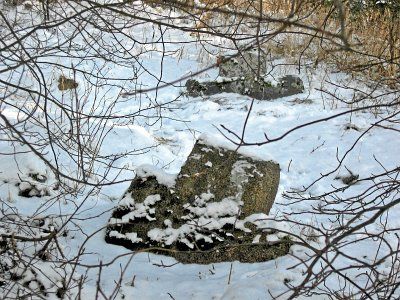 Каменный крест