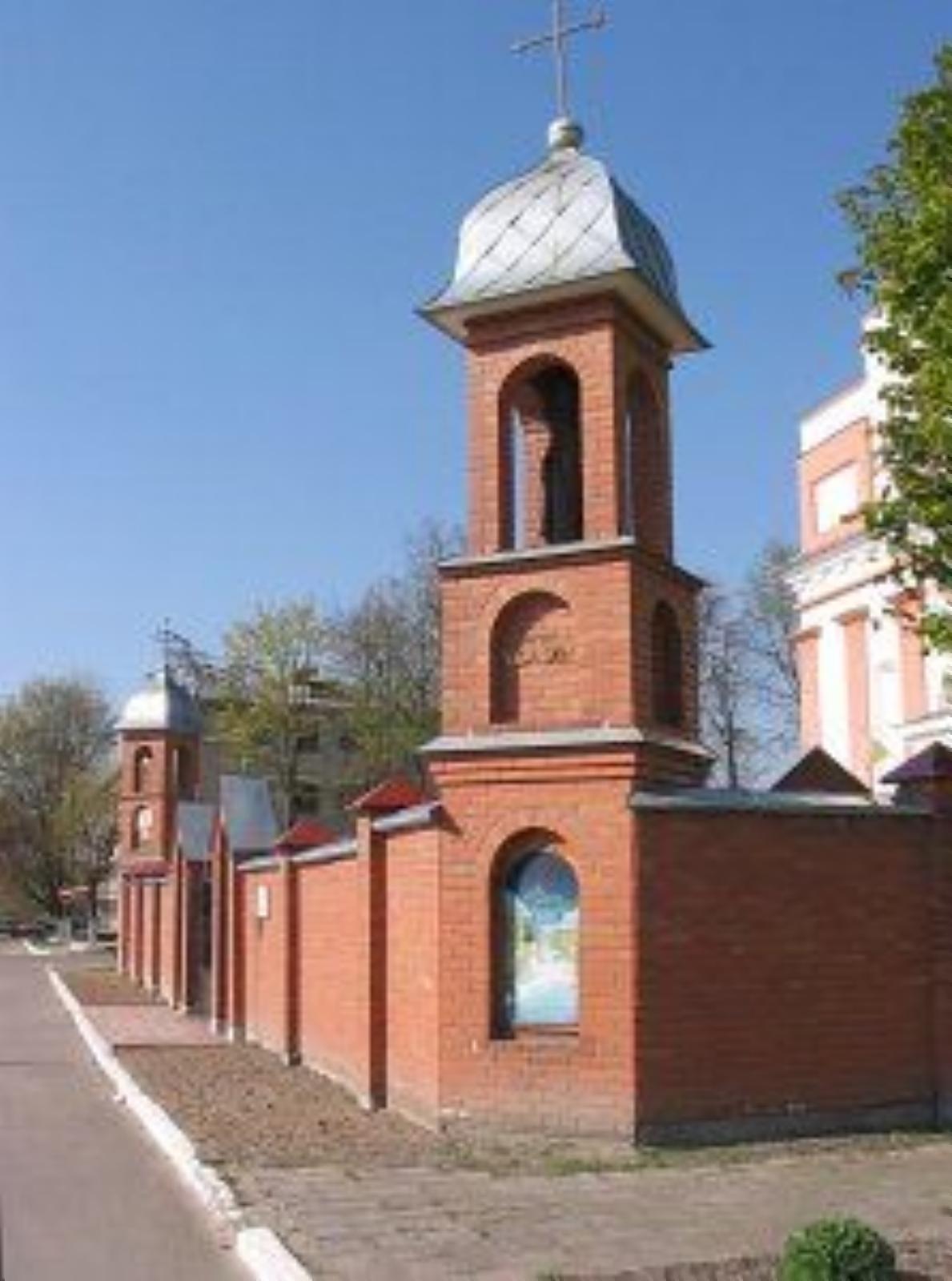 Ограда с часовнями Ограда с часовнями