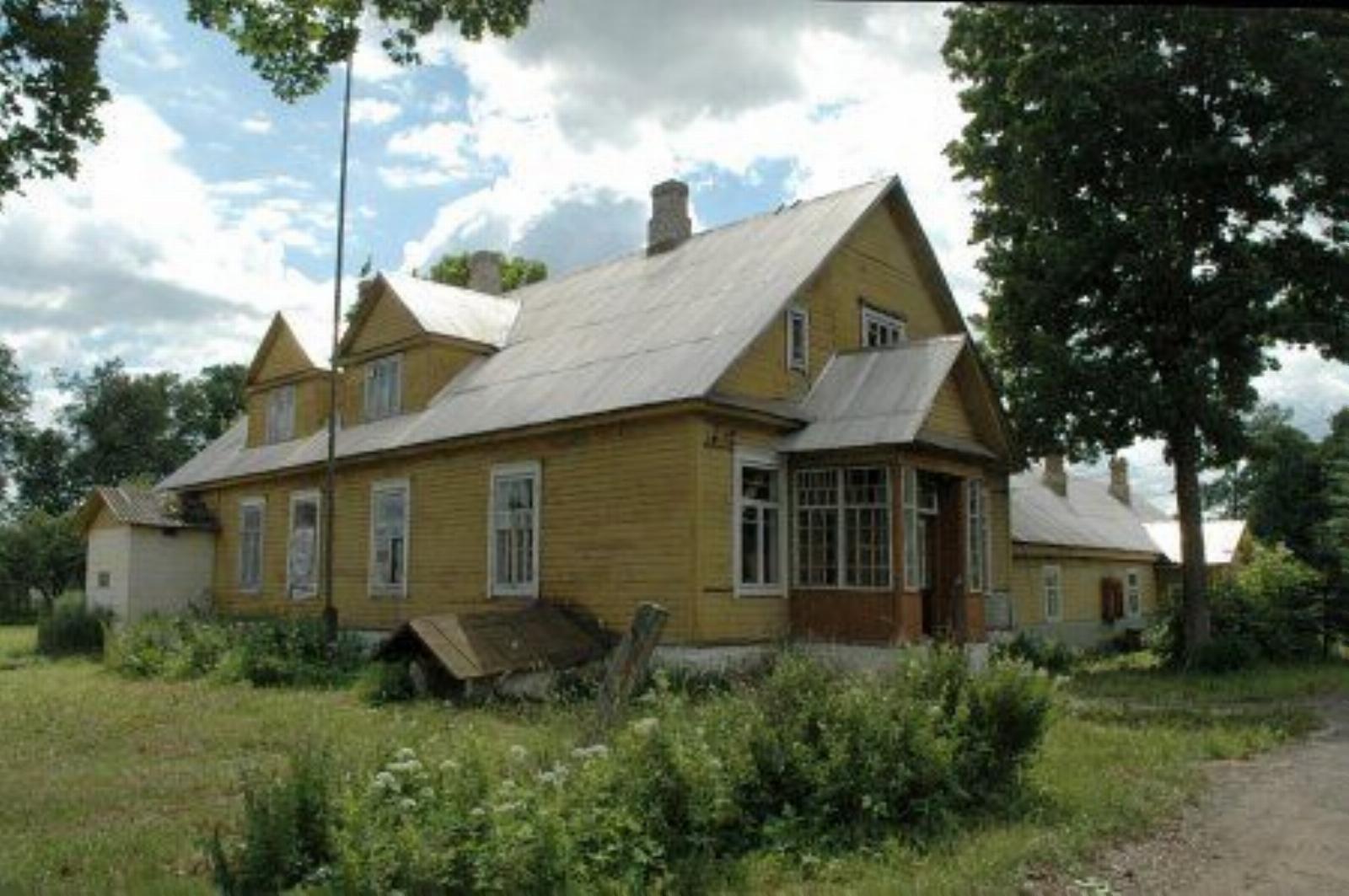 Усадебный дом (?) (дерев.) Усадебный дом (?) (дерев.)