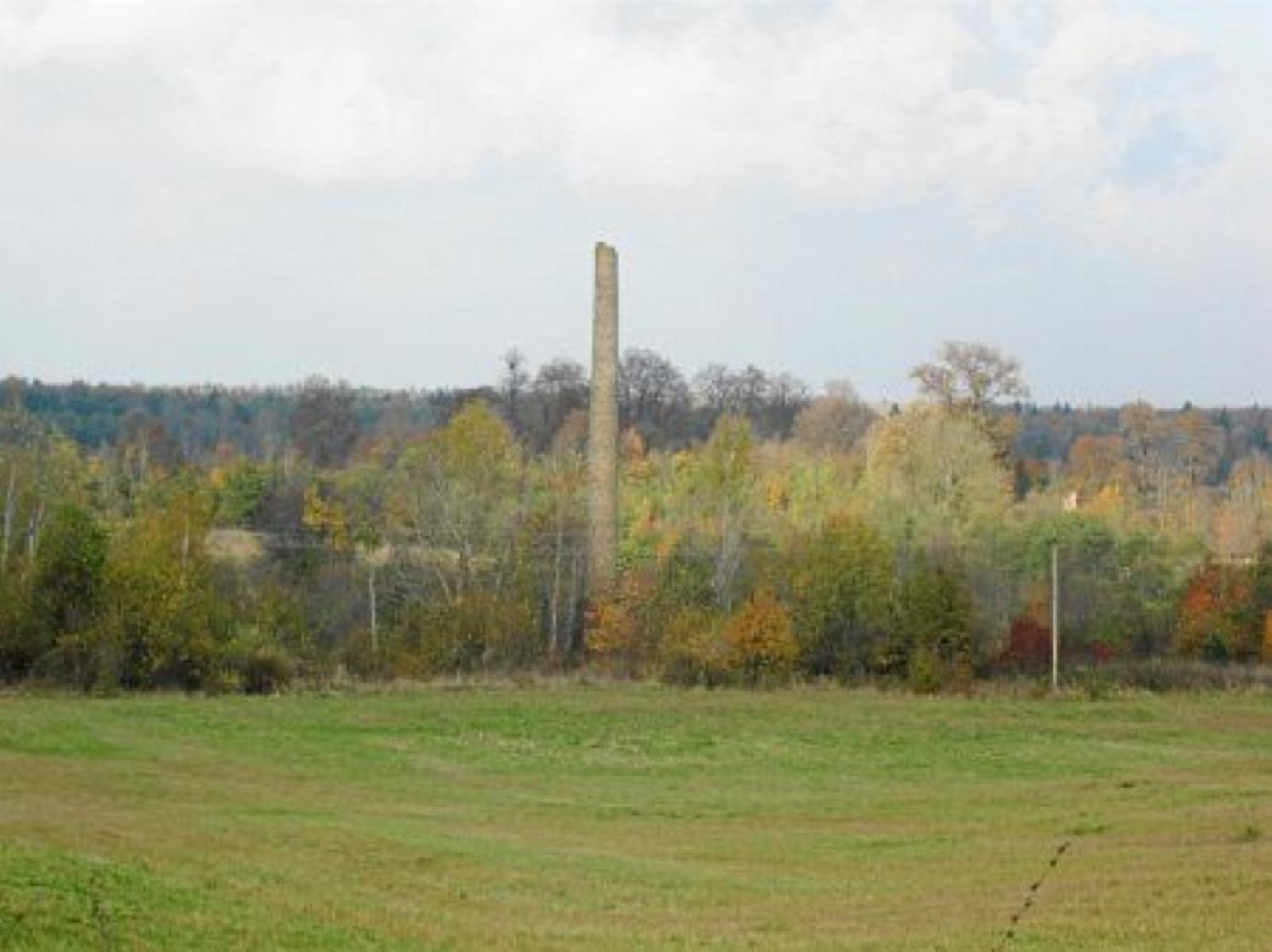 Труба завода (?) Труба завода (?)