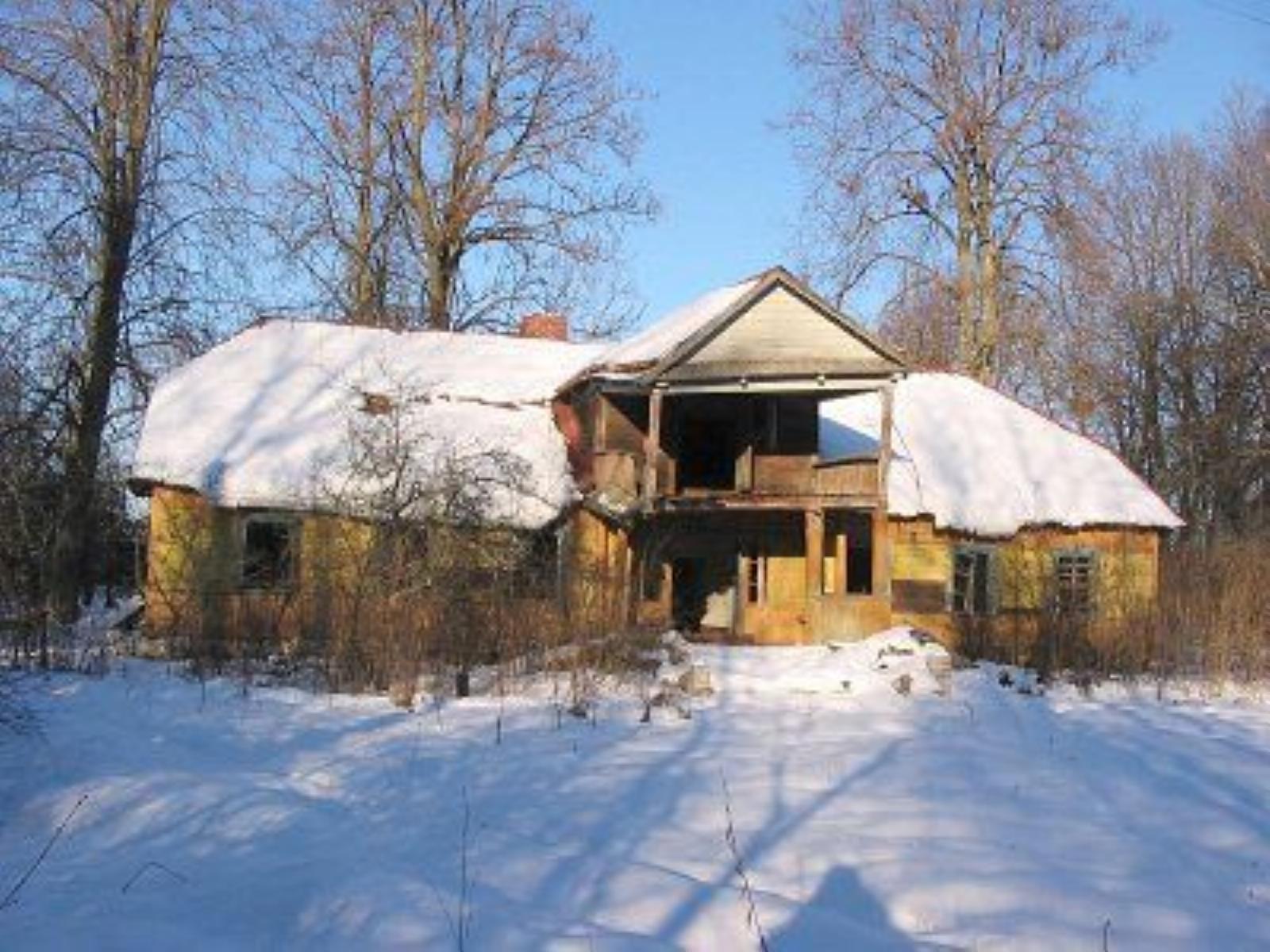 Усадебный дом (дерев.) Усадебный дом (дерев.)