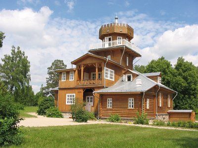 Усадебный дом (дерев.)