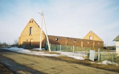 Конюшня (руины)