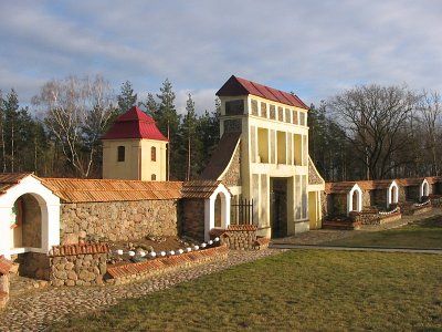 Брама-колокольня и ограда