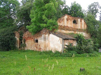 Усадебный дом (руины)
