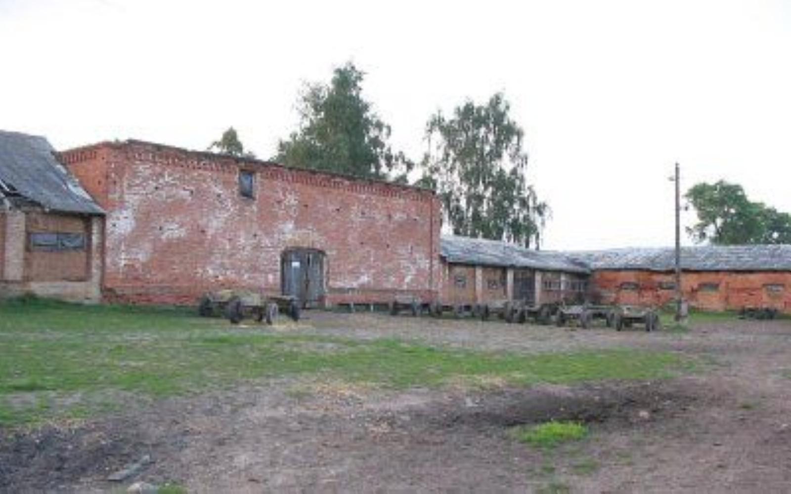 Хозпостройка П-образная Хозпостройка П-образная