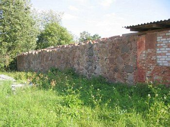 Хозпостройка (руины)