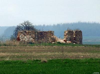 Хозпостройки (руины)