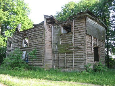 Церковь (дерев.)