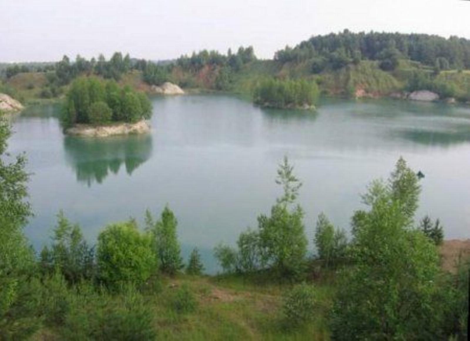 Затопленный карьер Затопленный карьер