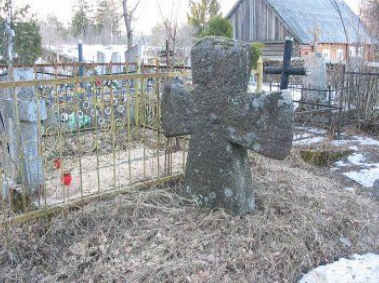 Каменный крест Каменный крест