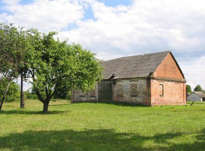 Служебные постройки