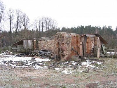 Хозпостройка (руины)