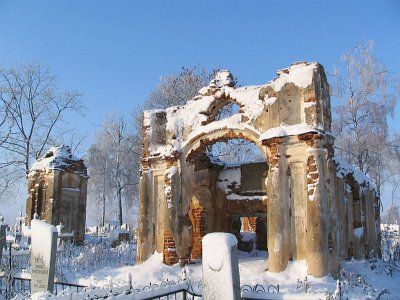 Часовня-усыпальница Солтанов (руины)