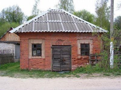 Хозпостройка (?)