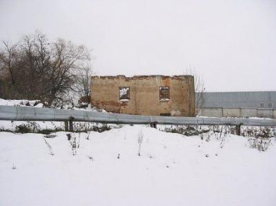 Хозпостройка (руины)