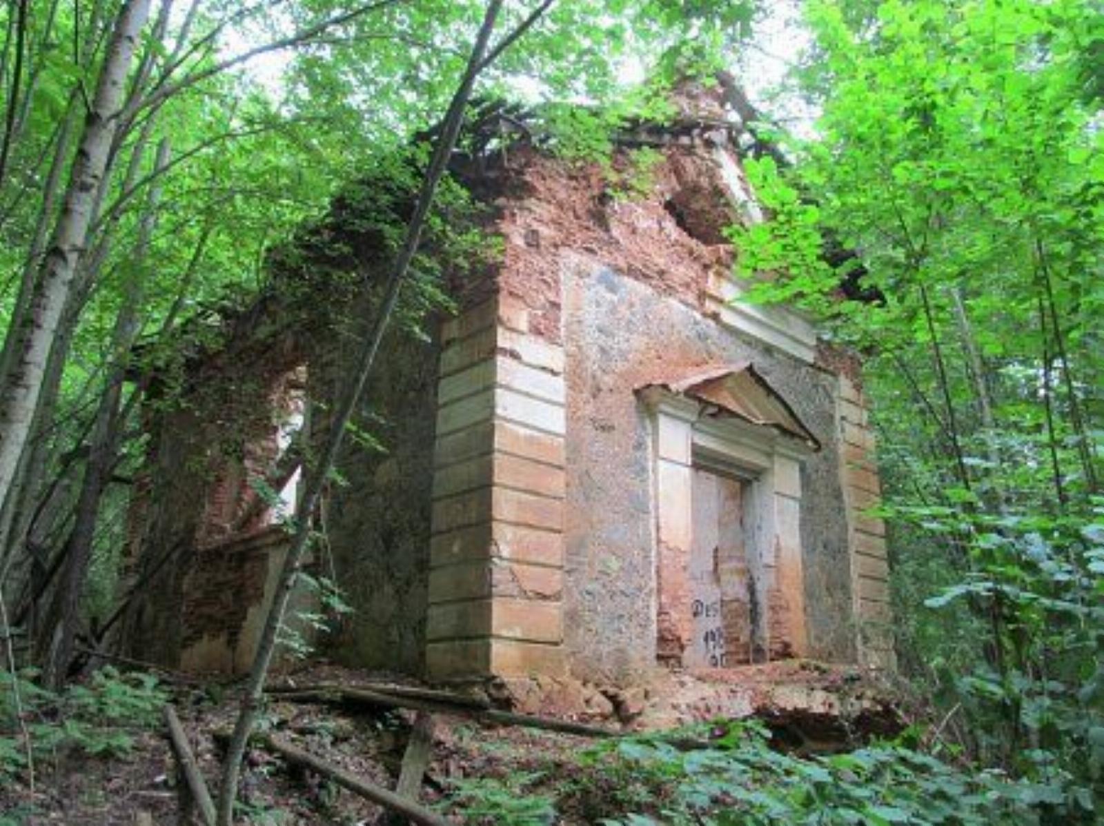 Часовня-усыпальница Друцких-Любецких Часовня-усыпальница Друцких-Любецких