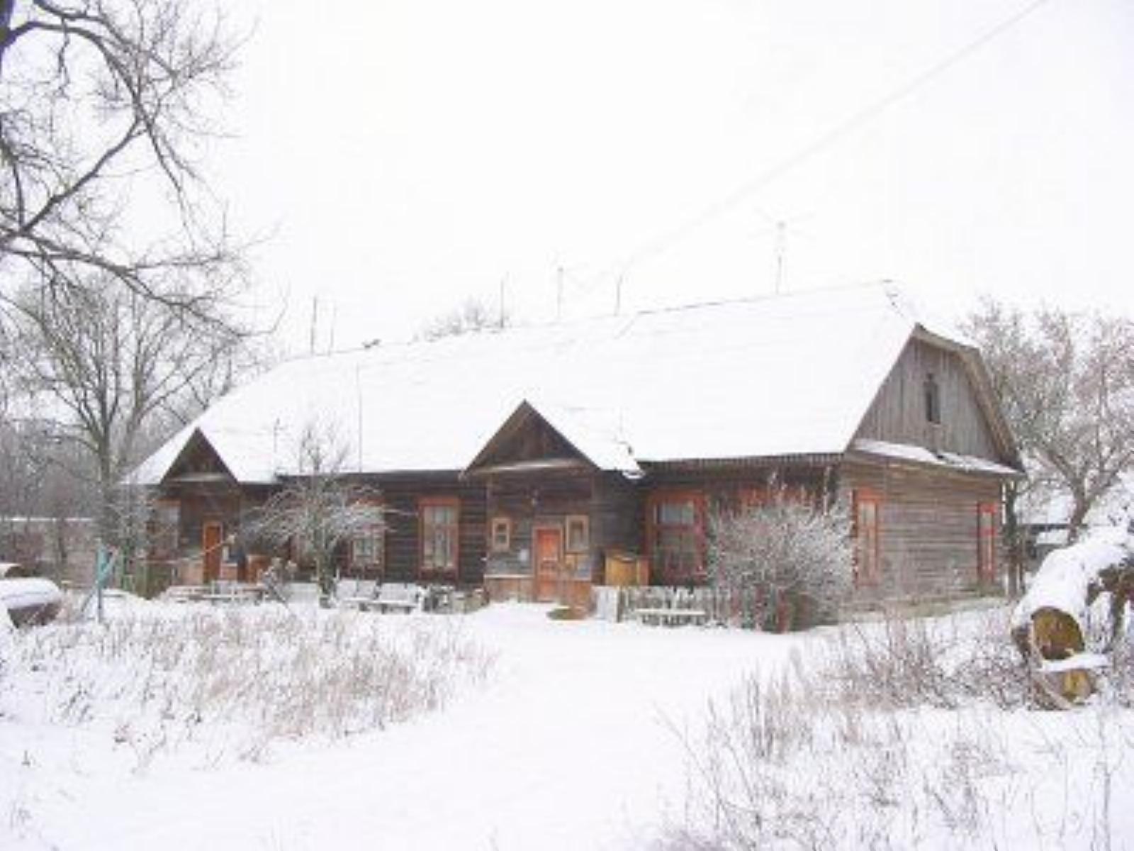 Дом жилой (дерев.) Дом жилой (дерев.)